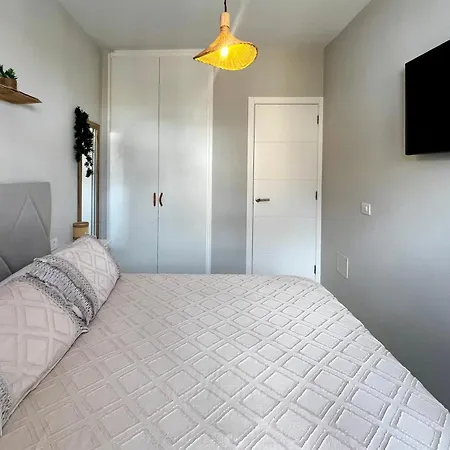 Апартаменты La Mar, Арона